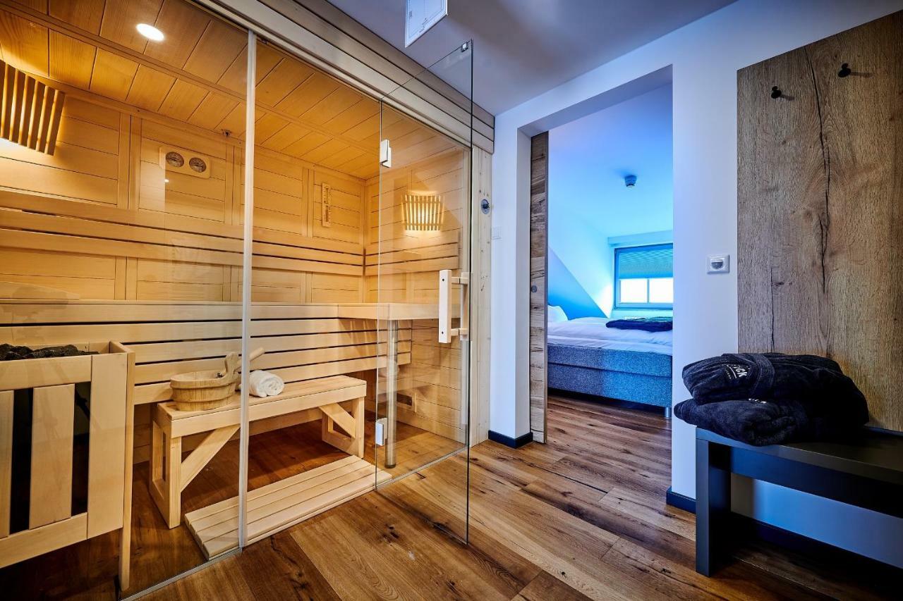 Hotel & Restaurant Herzstueck فالدكيرشن المظهر الخارجي الصورة